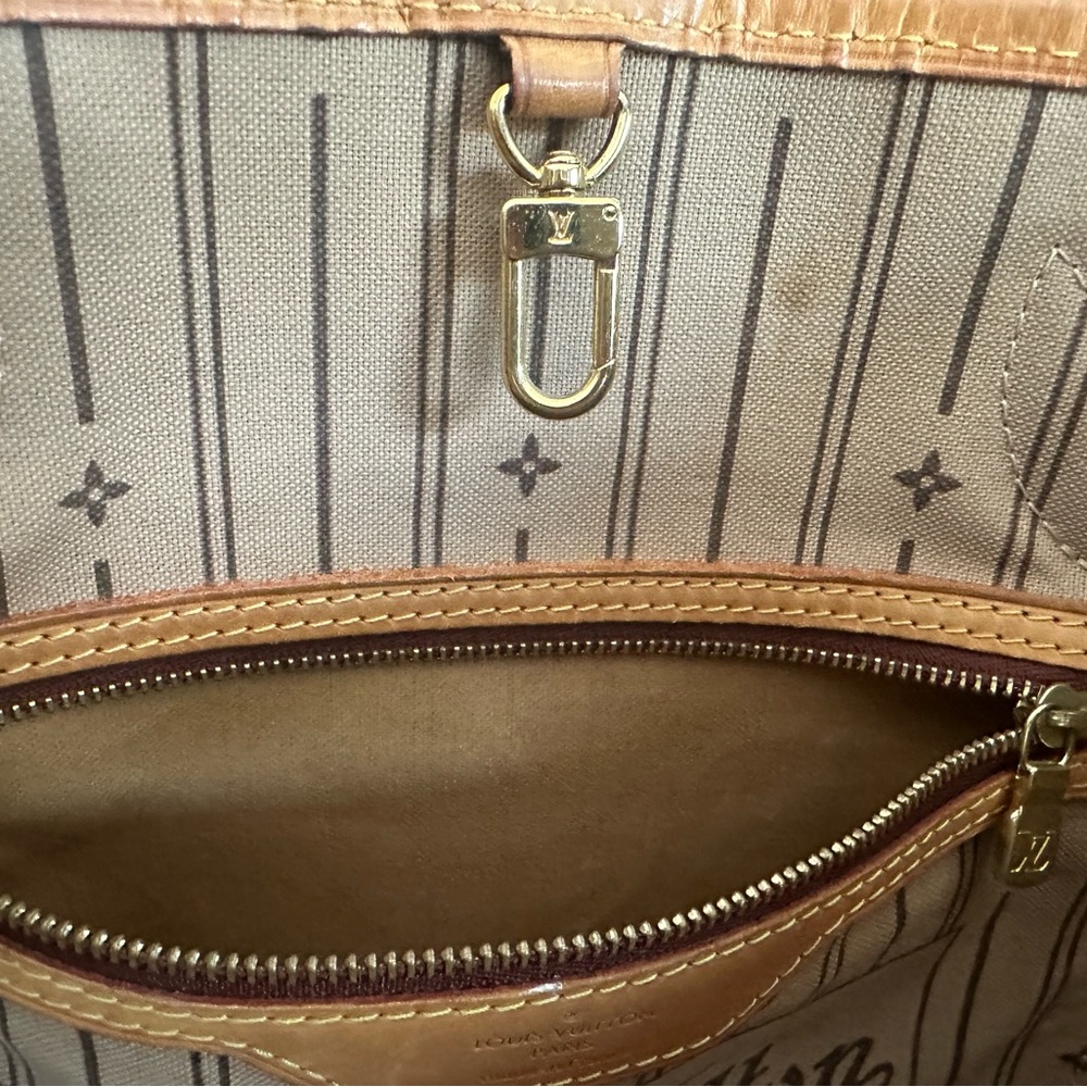 EUC. Louis Vuitton Monogram Canvas Neverfull PM brown with tantrum - Picture 3 of 4